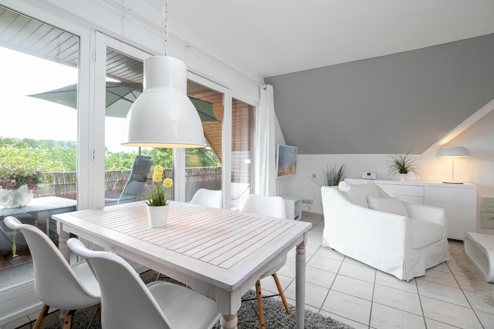 White Lounge Apartment Scharbeutz Exterior foto